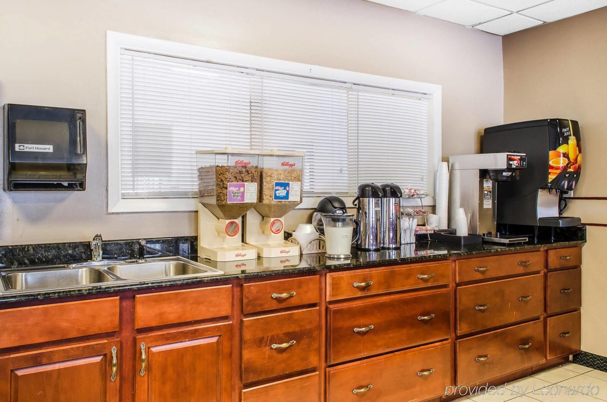 Econo Lodge Inn & Suites デンバー エクステリア 写真