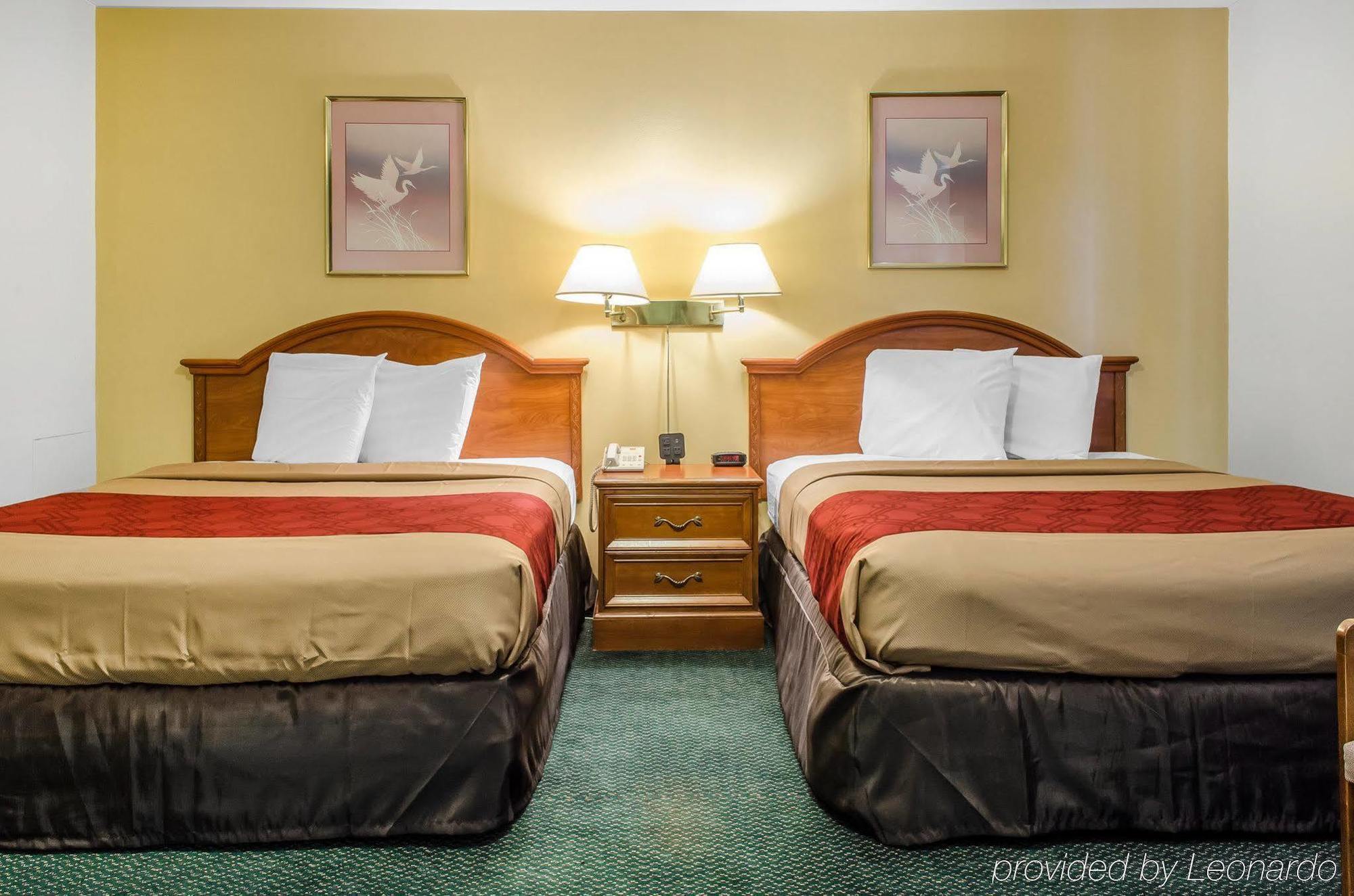 Econo Lodge Inn & Suites デンバー エクステリア 写真