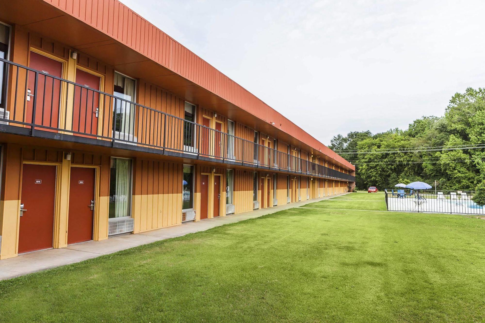 Econo Lodge Inn & Suites デンバー エクステリア 写真
