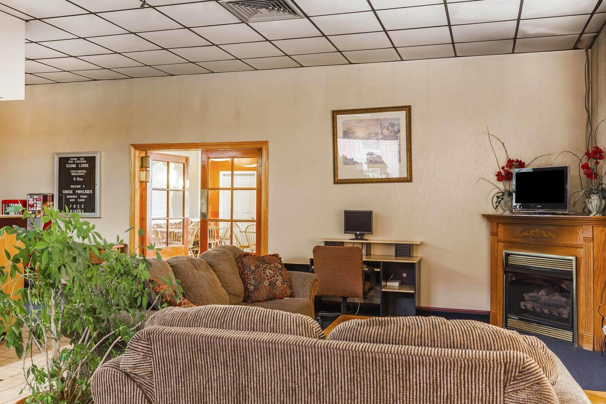 Econo Lodge Inn & Suites デンバー エクステリア 写真